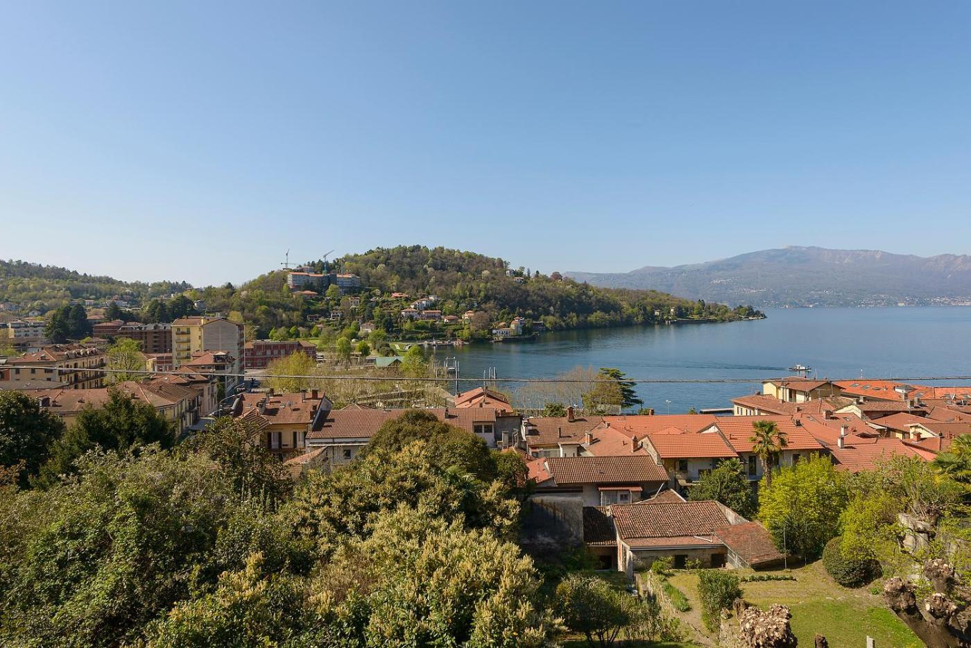 Appartamenti I Fiori Del Lago لافينو المظهر الخارجي الصورة
